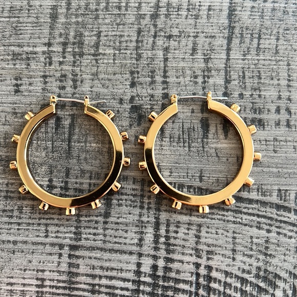 Tory Burch gold-tone studded hoops - Picture 5 of 11